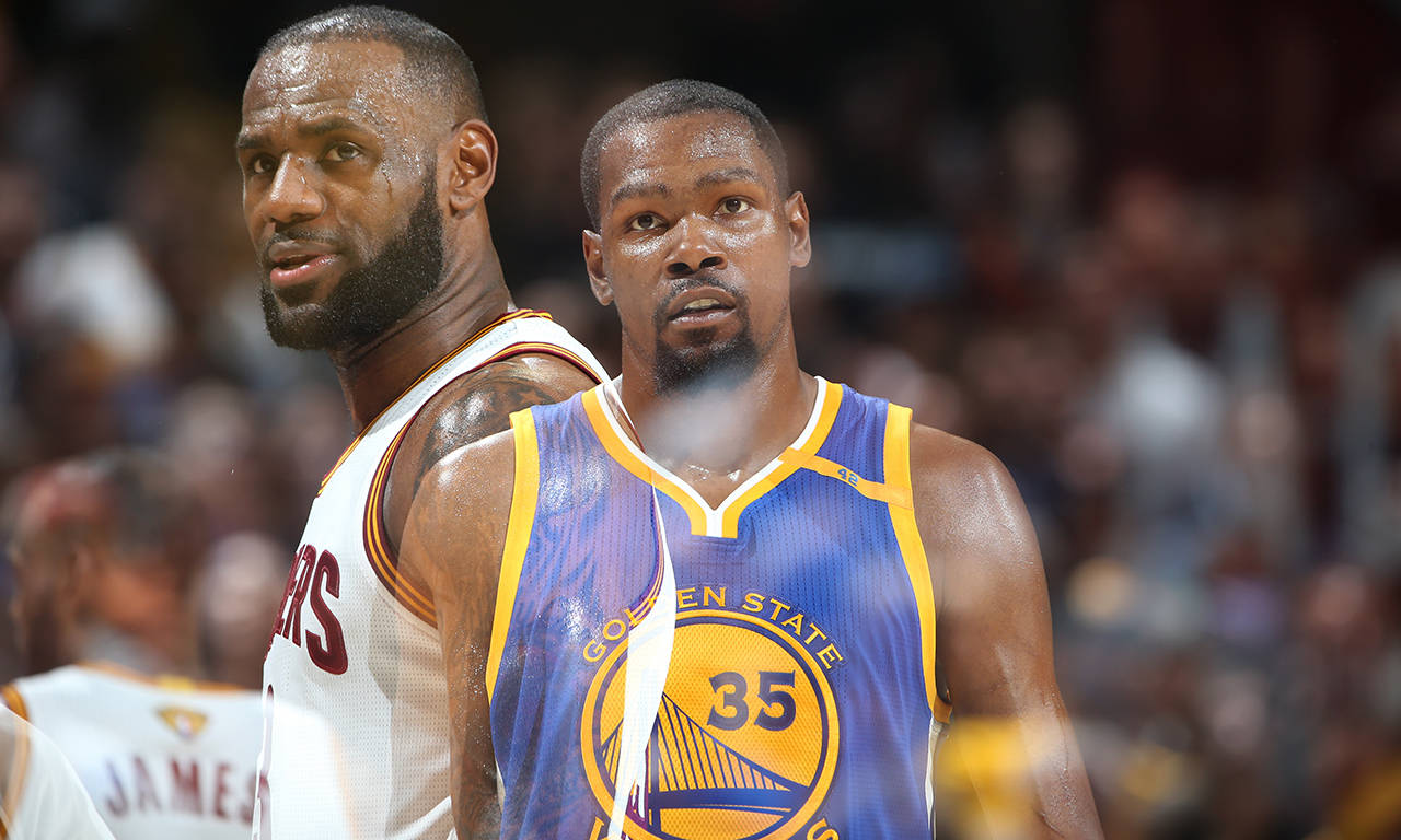 包含焦点大战:和平精英上演巅峰碰撞的词条 包含焦点大战:和平精英上演巅峰碰撞的词条