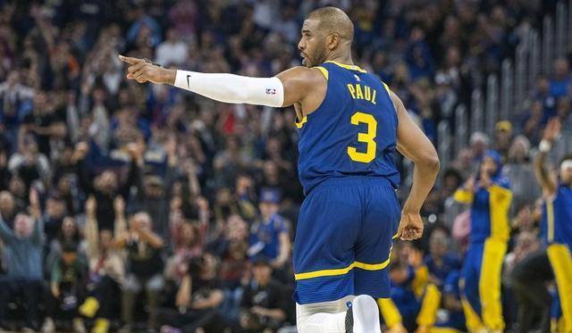 四川队轻取吉林队,克莱统治全场 四川队轻取吉林队,克莱统治全场