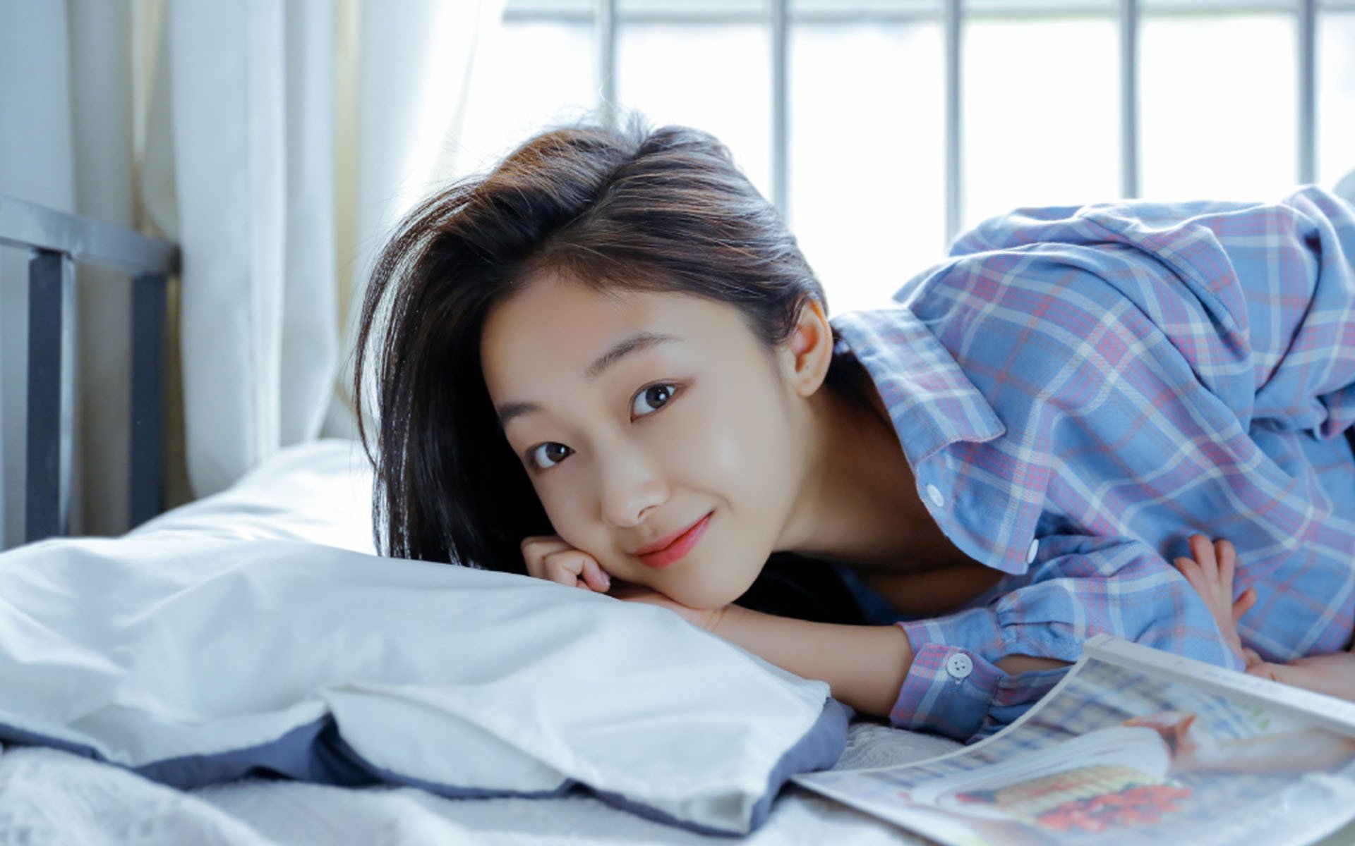 戈贝尔捂住右耳时，一场失聪的防守如何锁死整个费城的喧哗