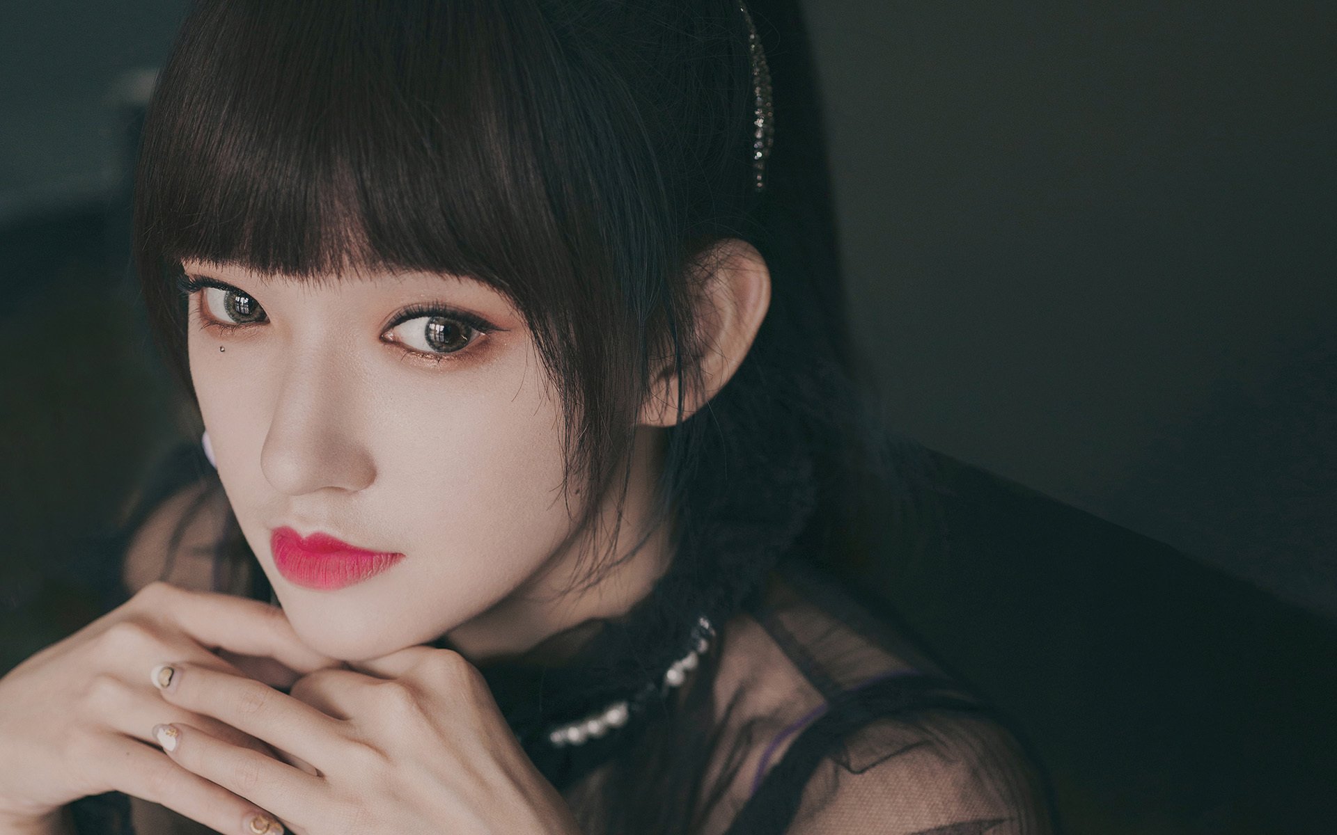 平行时空的友谊赛，当皮克身披天蓝，尼日利亚与乌拉圭的跨界交锋