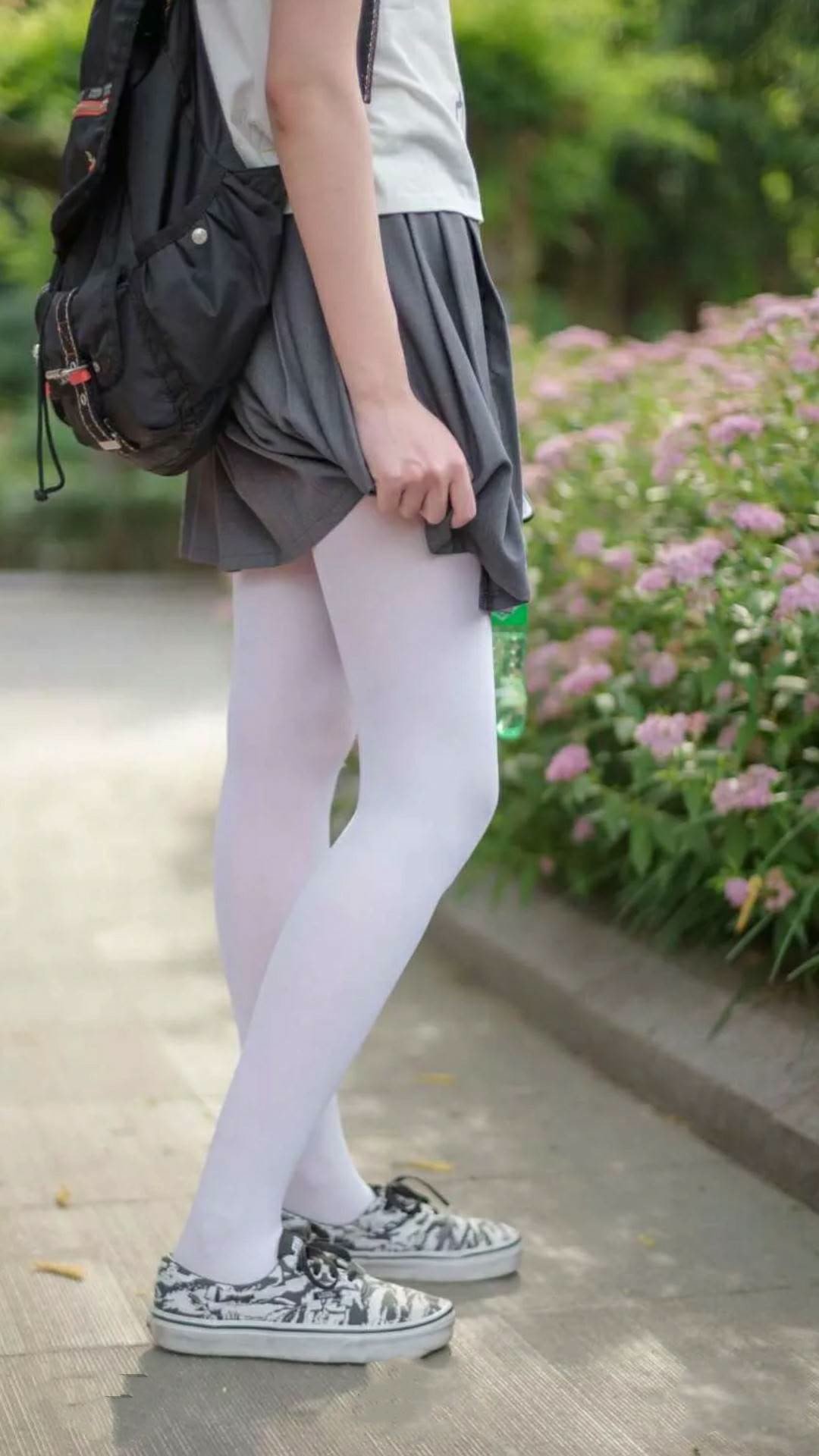 NBA总决赛焦点战启示录，马德里竞技如何以篮球精神拿下喀麦隆足球传奇